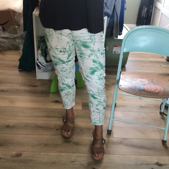 🔥Lucky Brand 🍀 Low rise Lolita Crop - Picture 12 of 13
